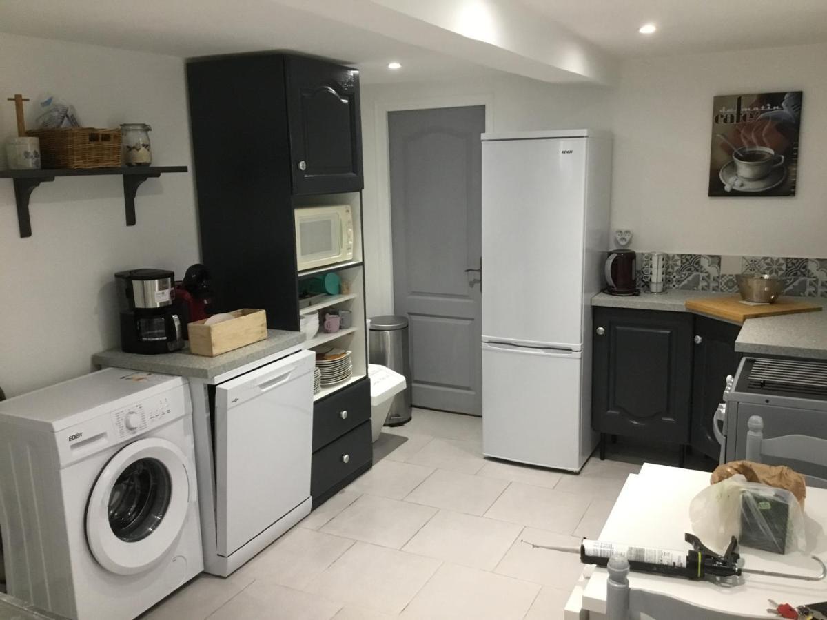 Maison De Centre Ville 6 Personnes Précigné Buitenkant foto