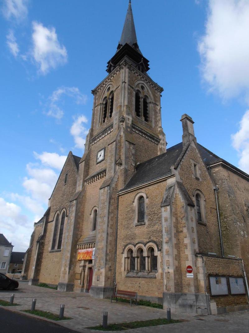 Maison De Centre Ville 6 Personnes Précigné Buitenkant foto